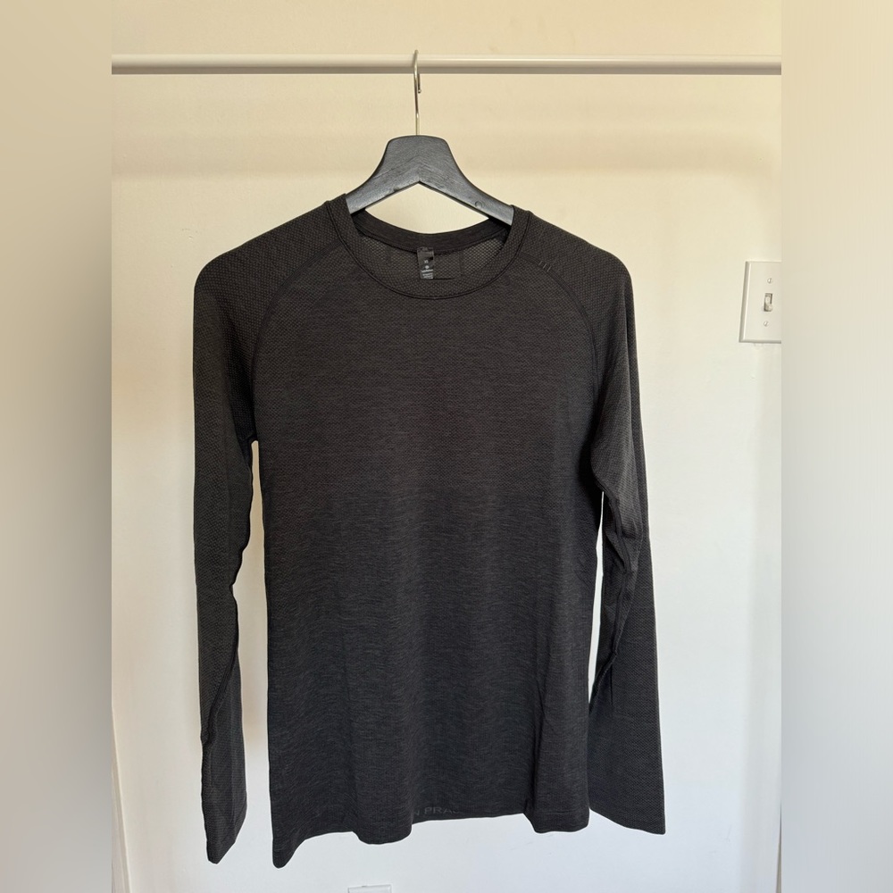 Metal Vent Tech long sleeve